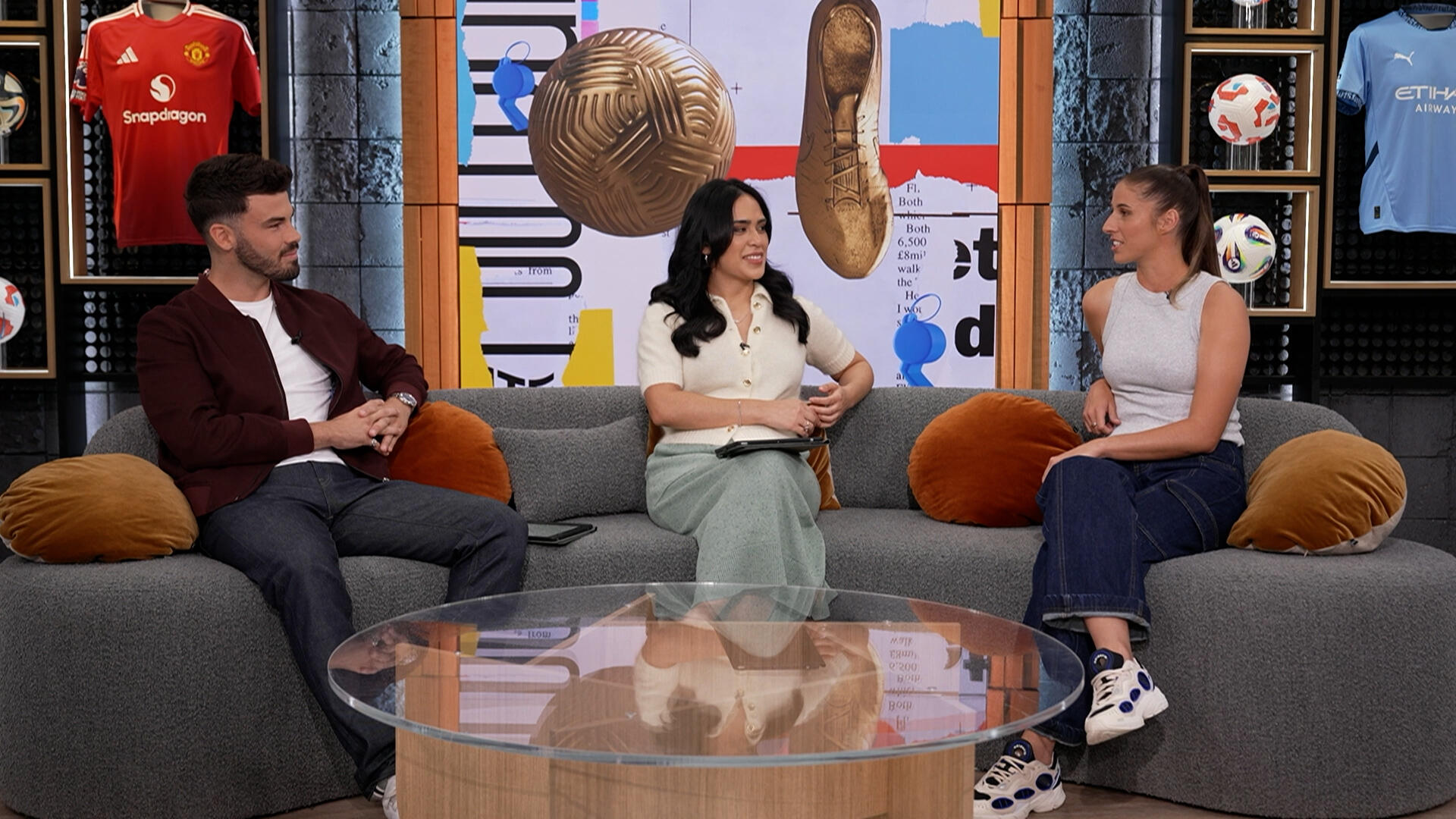 FOOTBALL BITE STUDIO FOOTBALL BITE STUDIO